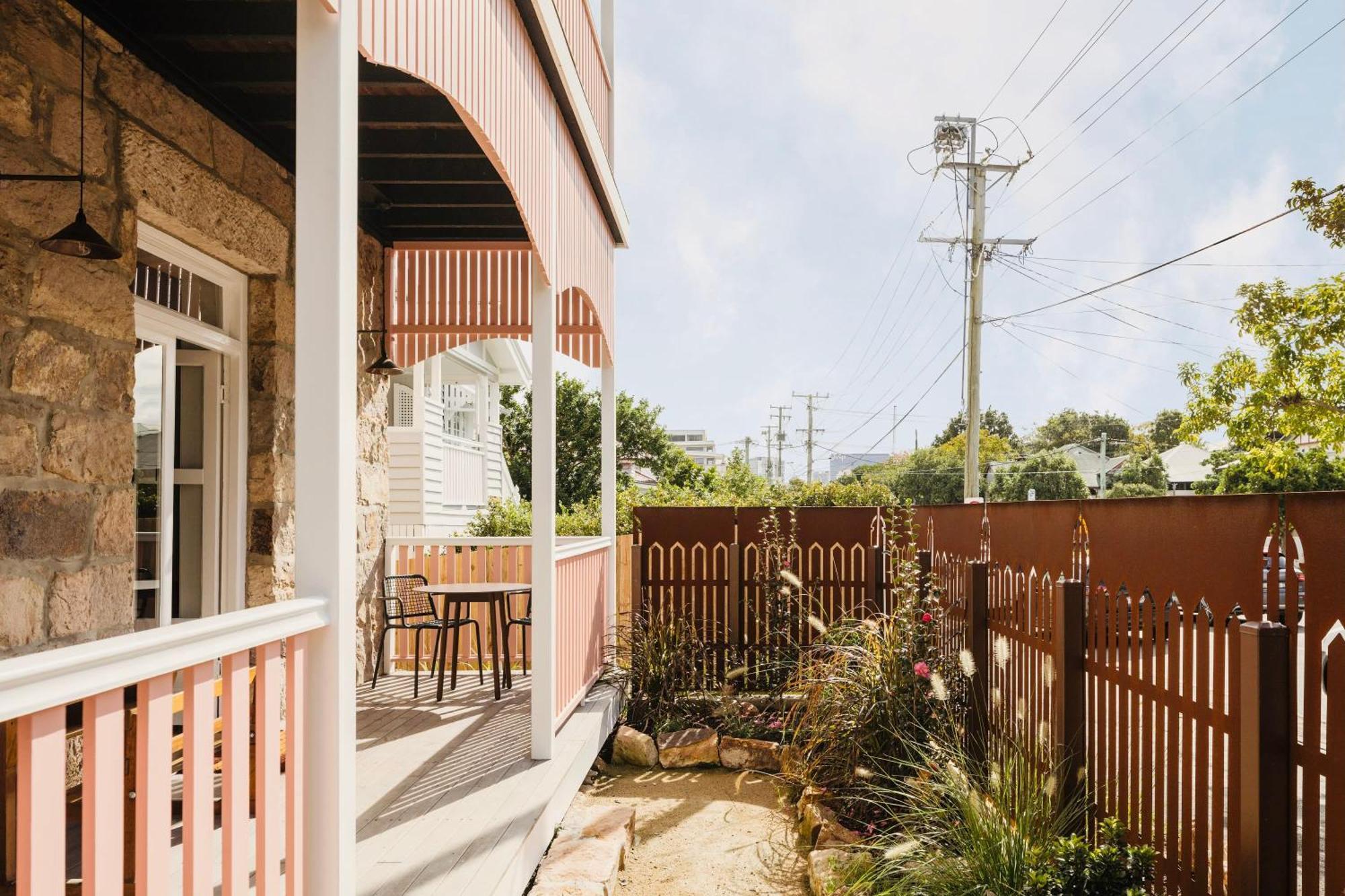 Miss Midgley'S - Refectory Apartment Brisbane Exterior photo