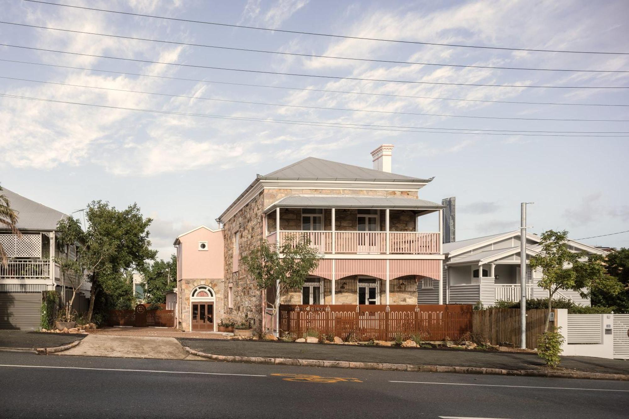 Miss Midgley'S - Refectory Apartment Brisbane Exterior photo